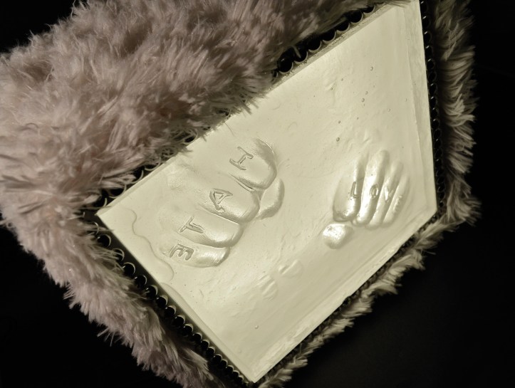 NO HARD FEELINGS! 2012 Size: W.17 x H.17 x D.14cm Medium: Box-cast clear glass, metal, wood, faux-fur & LED lights