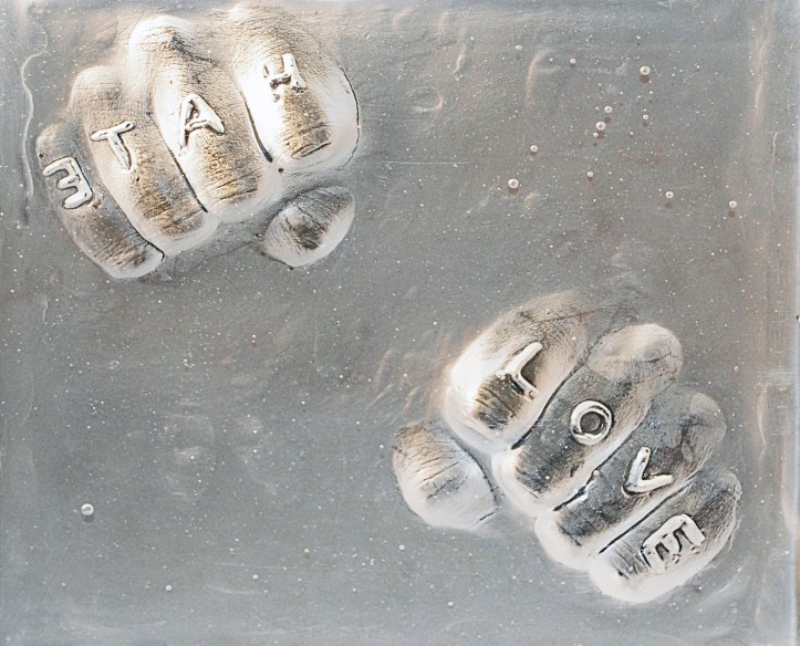 NO HARD FEELINGS! 2012 Size: W.17 x H.17 x D.14cm Medium: Box-cast clear glass, metal, wood, faux-fur & LED lights